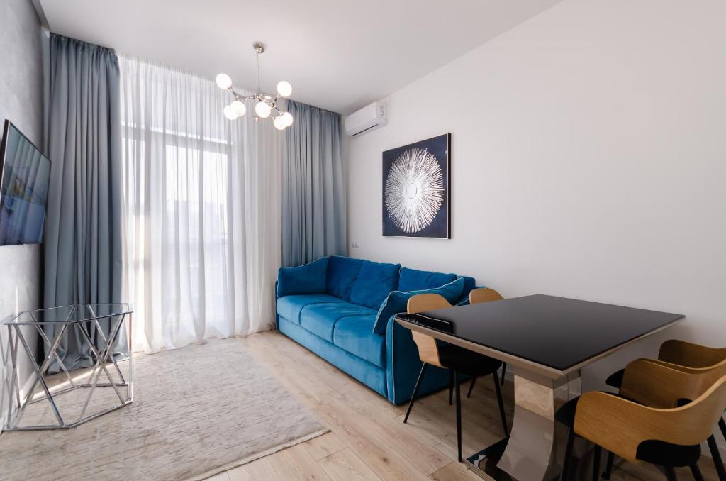 21-284 Central Park, John McCain 7, Kyiv centre, fantastic city view, 15 kW backup power, Petrovdim Apartment фото 5