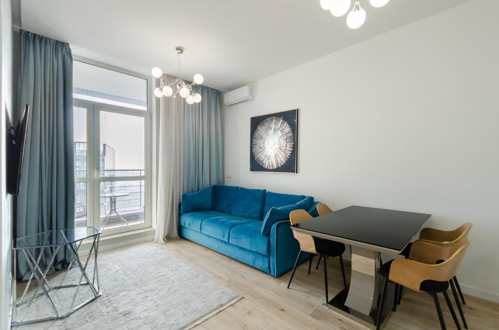 21-284 Central Park, John McCain 7, Kyiv centre, fantastic city view, 15 kW backup power, Petrovdim Apartment фото 4