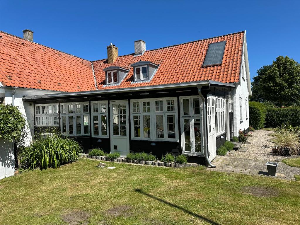 Vrt pred nastanitvijo Revninge Guesthouse