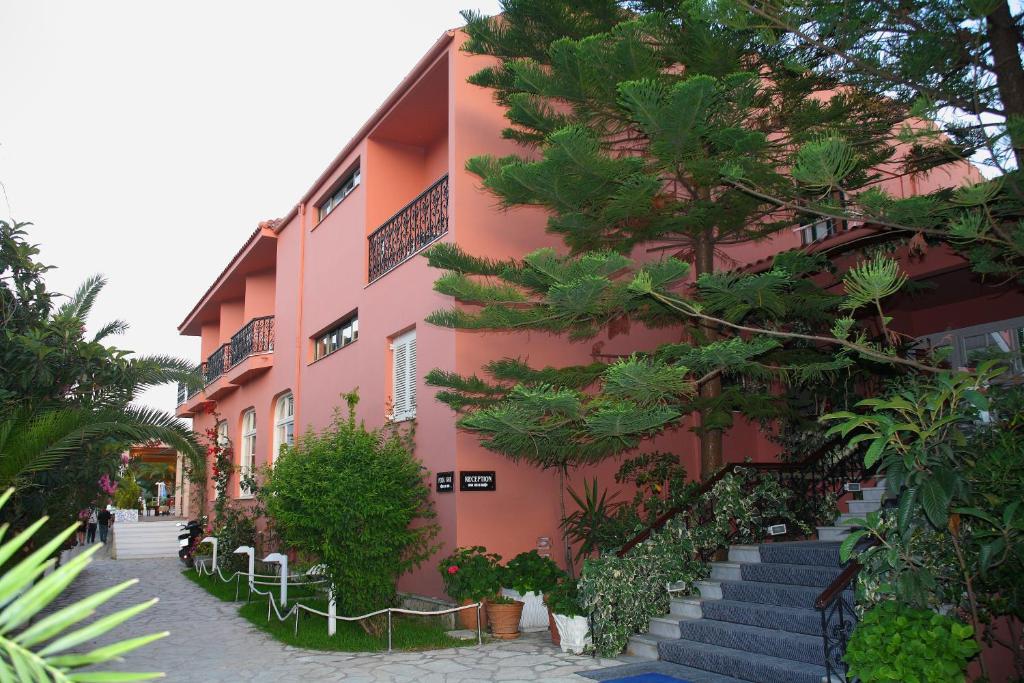 Budova, kde se hotel nachází
