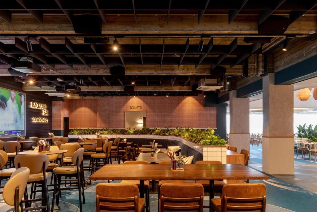 Nightcap at Camp Hill Hotel - Resim 32