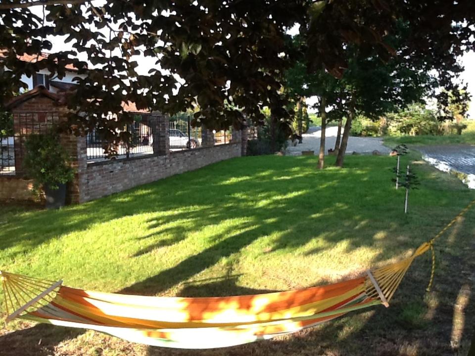 Vonkajšia záhrada v ubytovaní B&B Cascina Baraggione