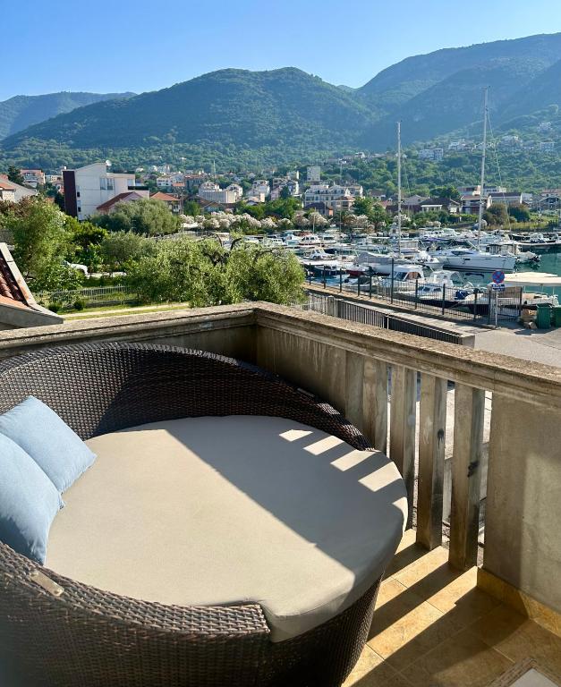 Nespecifikovaný výhled na hory nebo výhled na hory při pohledu z apartmánu