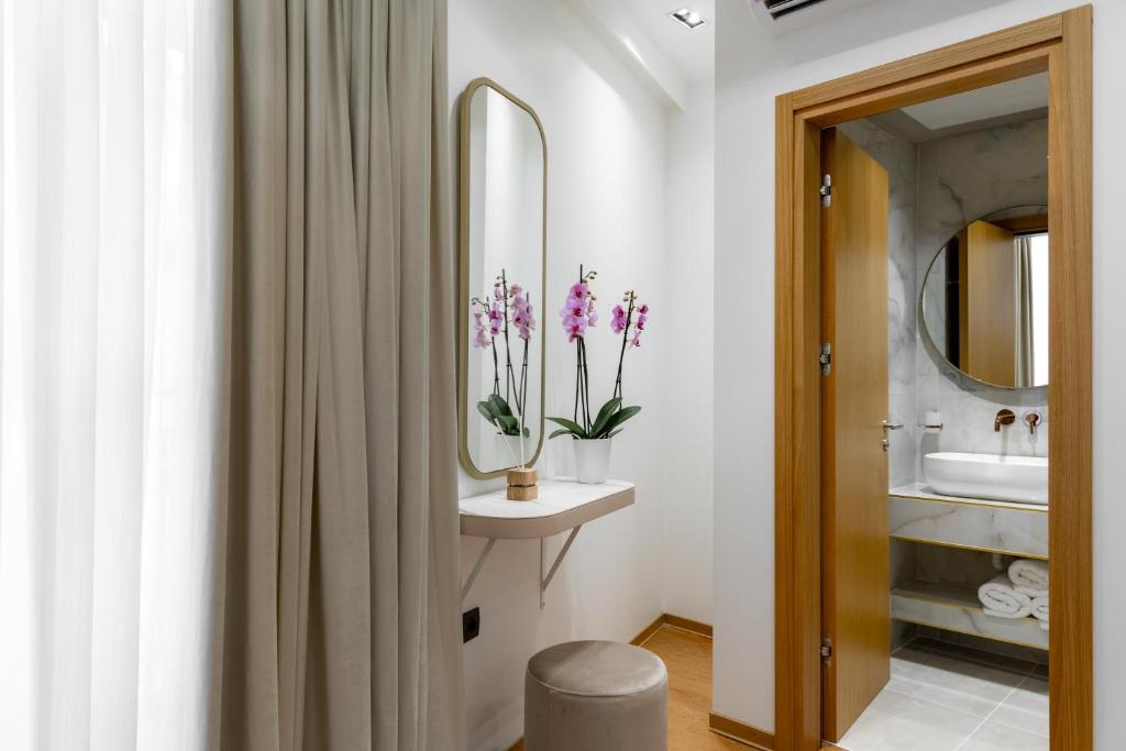 Aeolian Spirit Suites - Resim 33