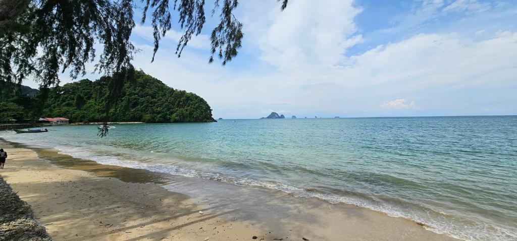 The Legacy V Beachfront Resort Ao Nang Krabi, Aspira Collection - Adults only
