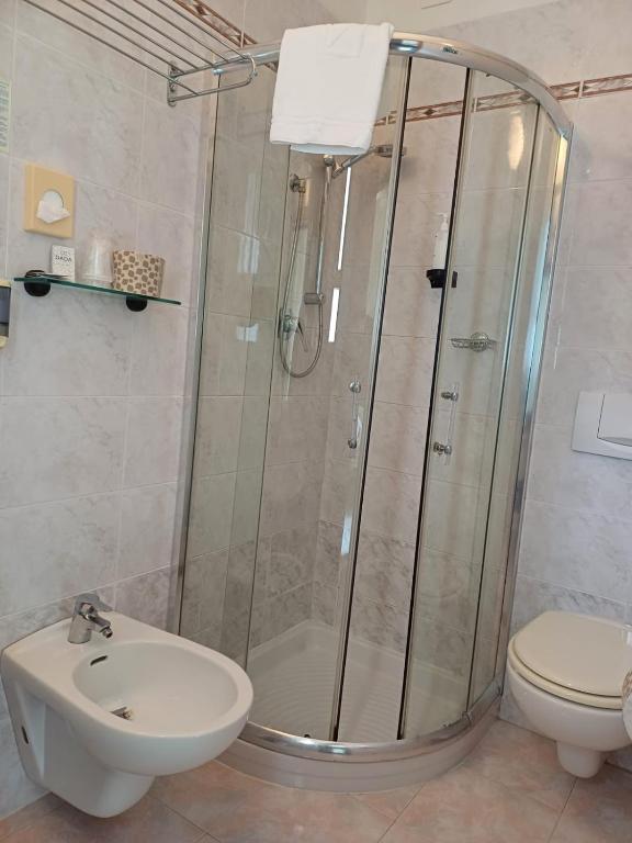 Koupelna v ubytování Dasamo Hotel - Dada Hotels