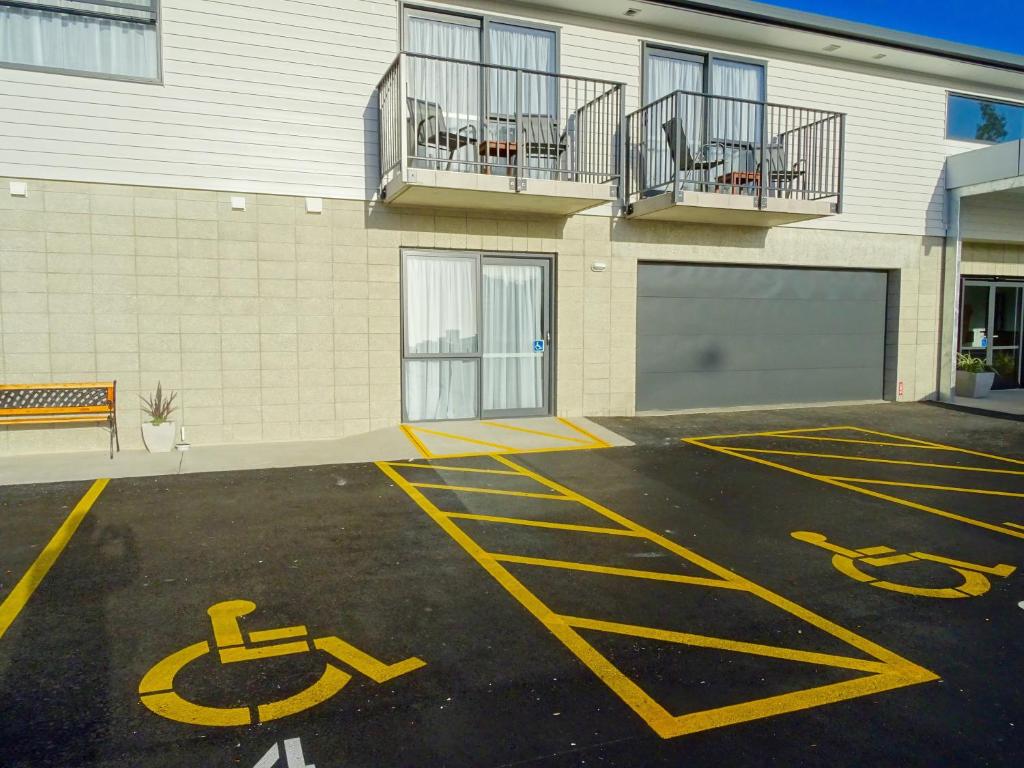 BKs Premier Motel Hamilton - Resim 6