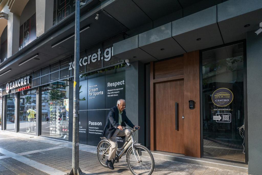 CENTRO Suites - Resim 44