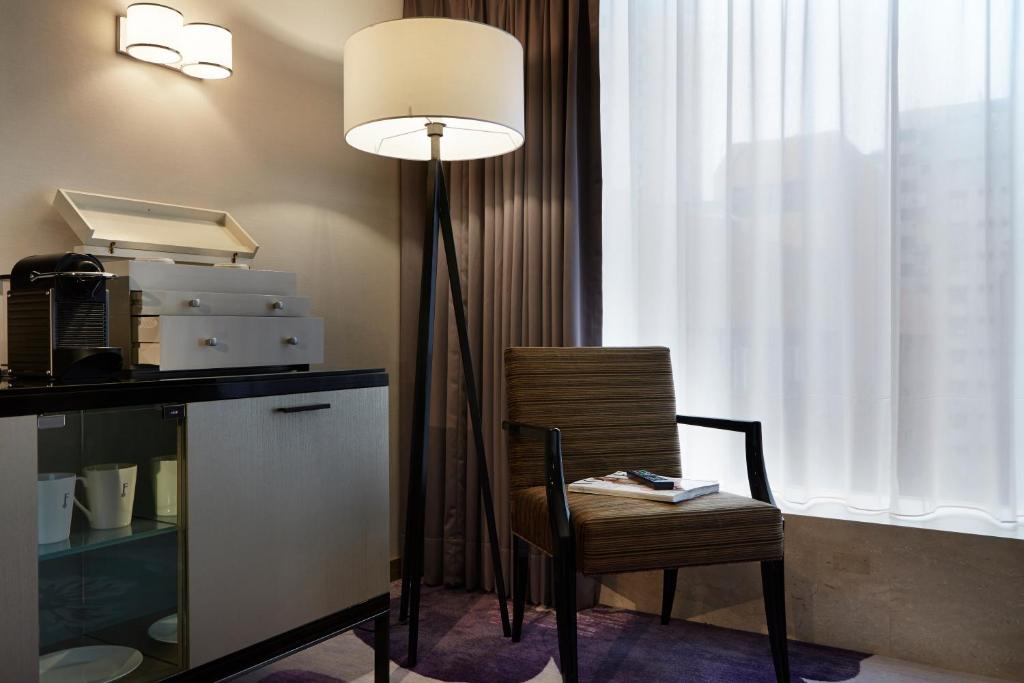 Kuchyň nebo kuchyňský kout v ubytování Taipei Fullerton Hotel-Maison North