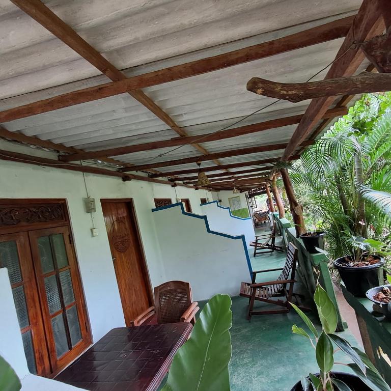 Balkón nebo terasa v ubytování Bandula Home Stay