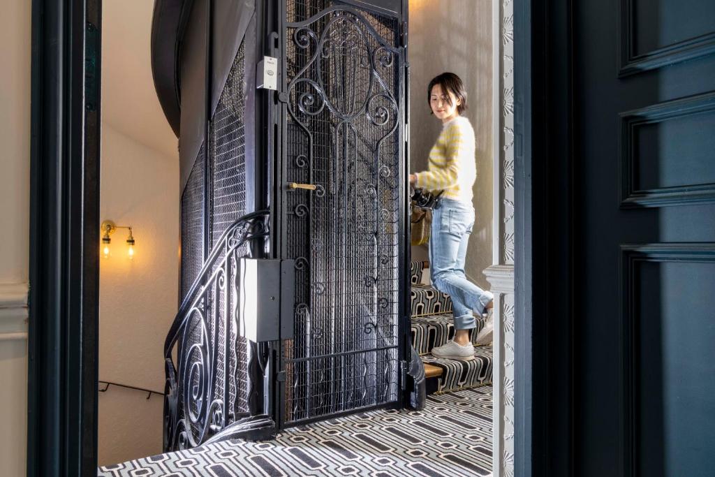 Hotel Louvre Montana - Resim 4