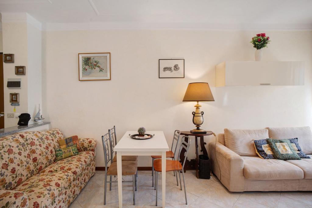 Ruang duduk di Beautiful Holiday House By Marcos