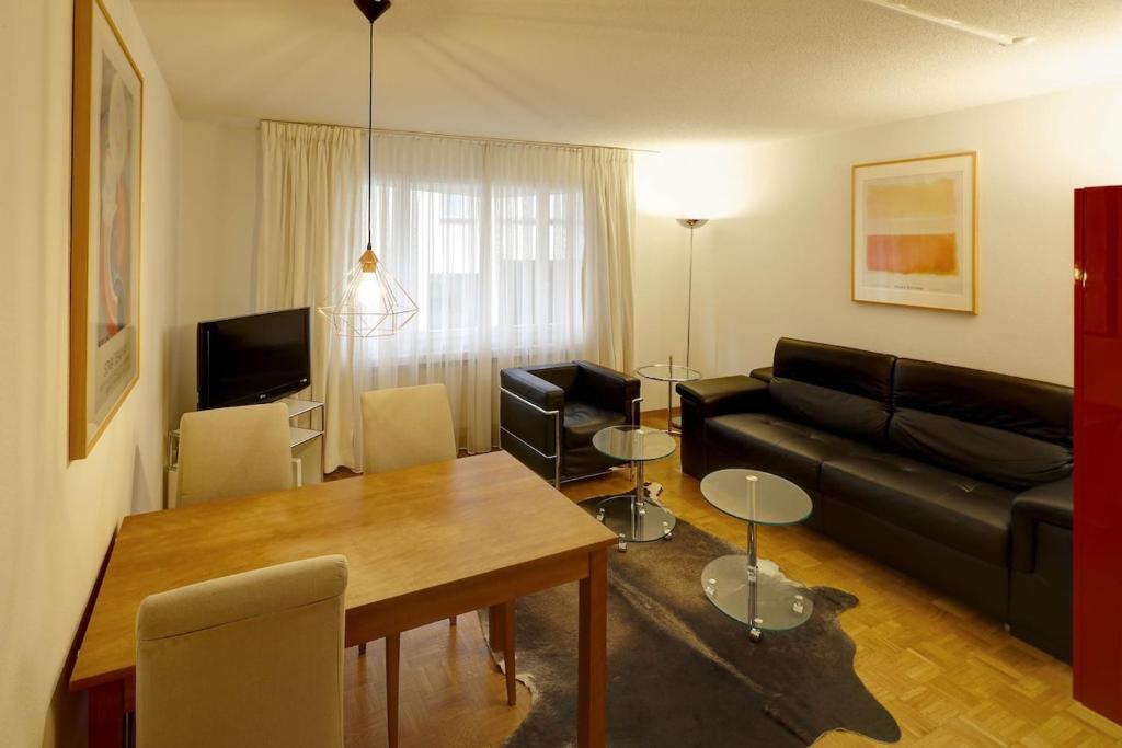 Lovely 1BR flat in the city center near lake - Mainau 2