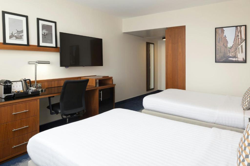 Courtyard by Marriott Toulouse Airport - Resim 13