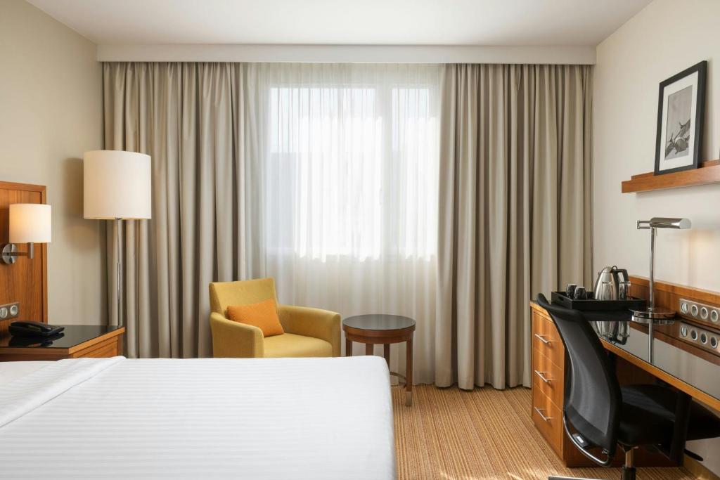 Courtyard by Marriott Toulouse Airport - Resim 14