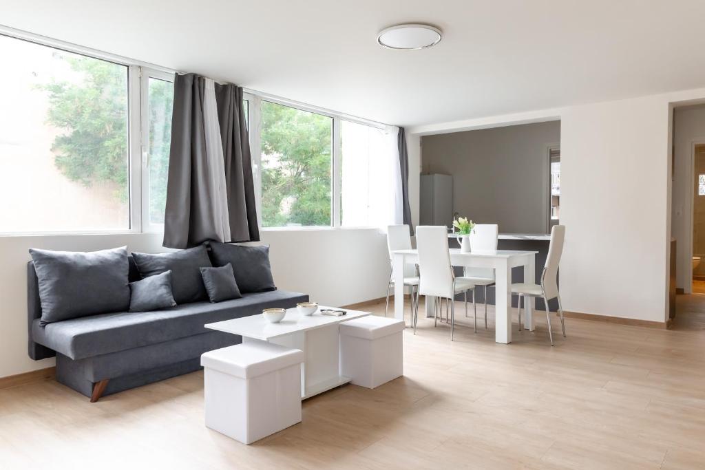 Ethra Urban Athens - Two Bedroom #7