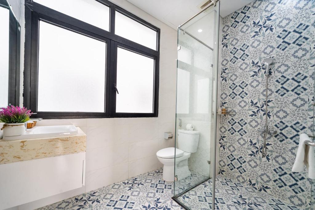 Koupelna v ubytování Phuc Lam Hotel Grand World Phu Quoc