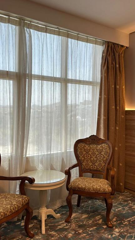 Posezení v ubytování Sadeem Al Fajr Hotel Suites
