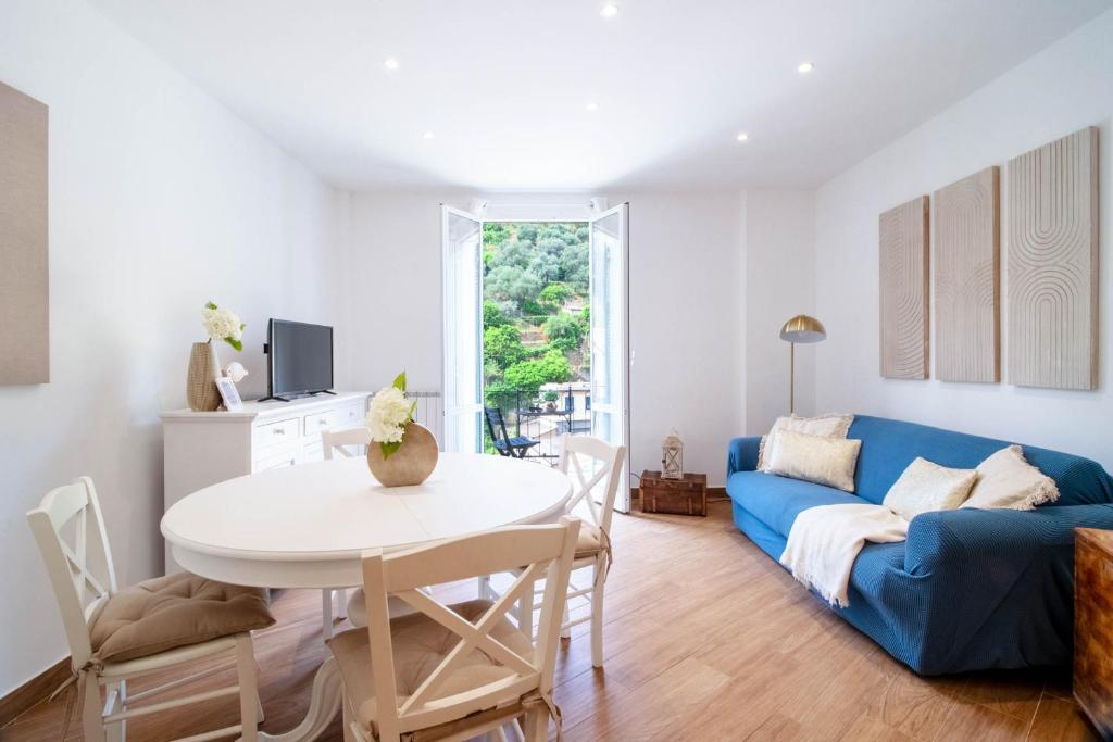 Posedenie v ubytovaní Blue Dolphin by PortofinoHomes