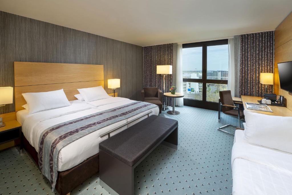 Maritim Hotel Düsseldorf - Resim 42