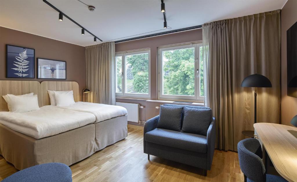 Postel nebo postele na pokoji v ubytování Scandic Sjöfartshotellet