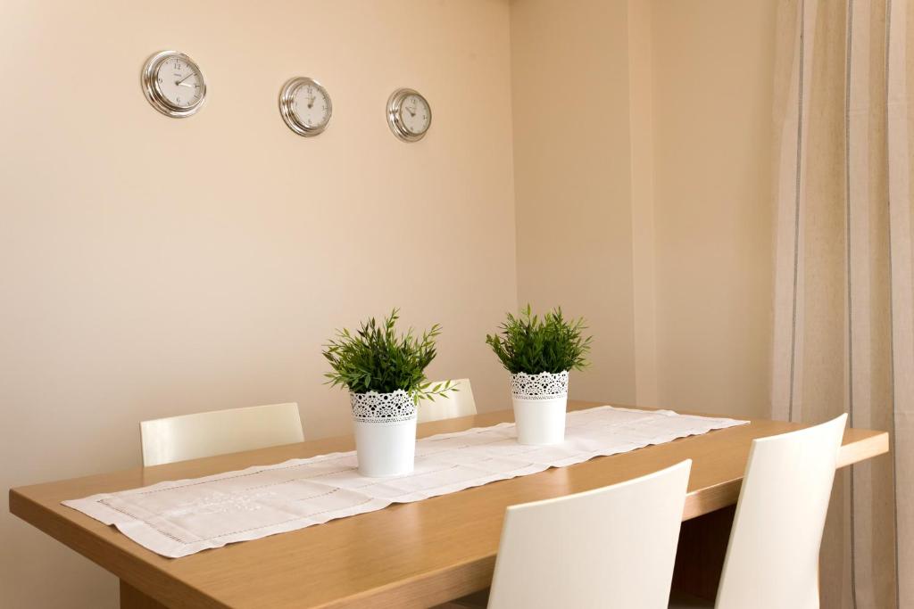 Leste Luxury Homes - 11