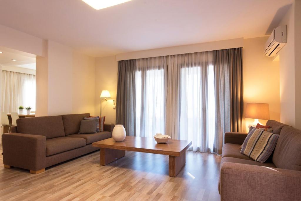 Leste Luxury Homes - 4