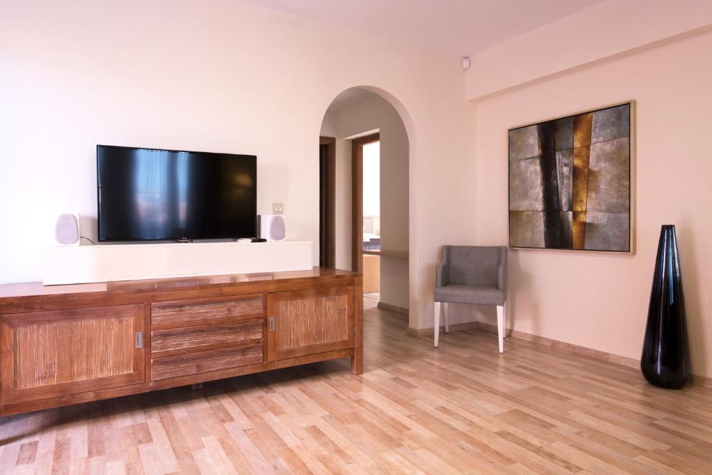 Leste Luxury Homes - 7