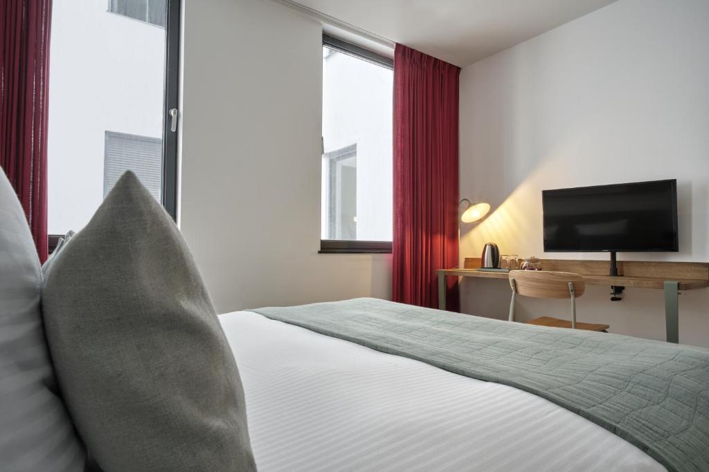 Hôtel Aqua by HappyCulture - Resim 22