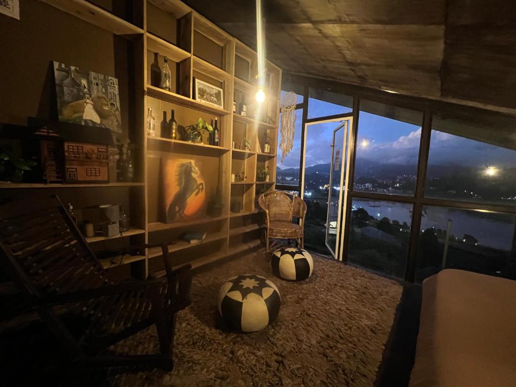 Rustique House dbl - 16