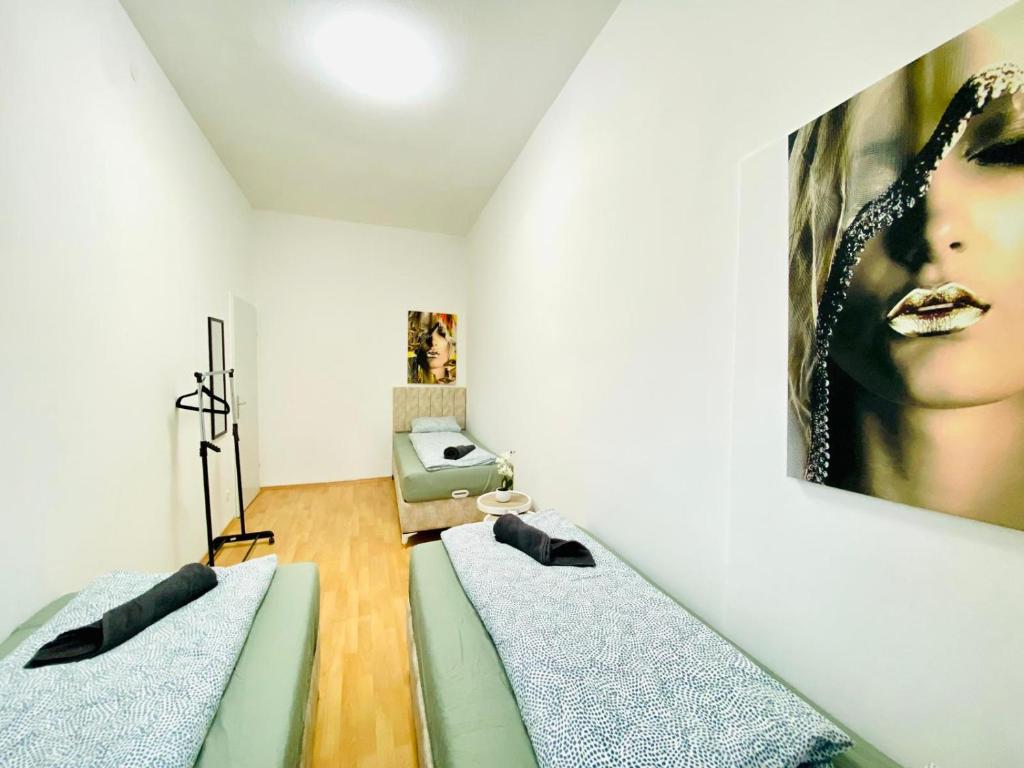 Lázně a/nebo wellness v ubytování Comfortable 5BR shared Apt Well Connected Location