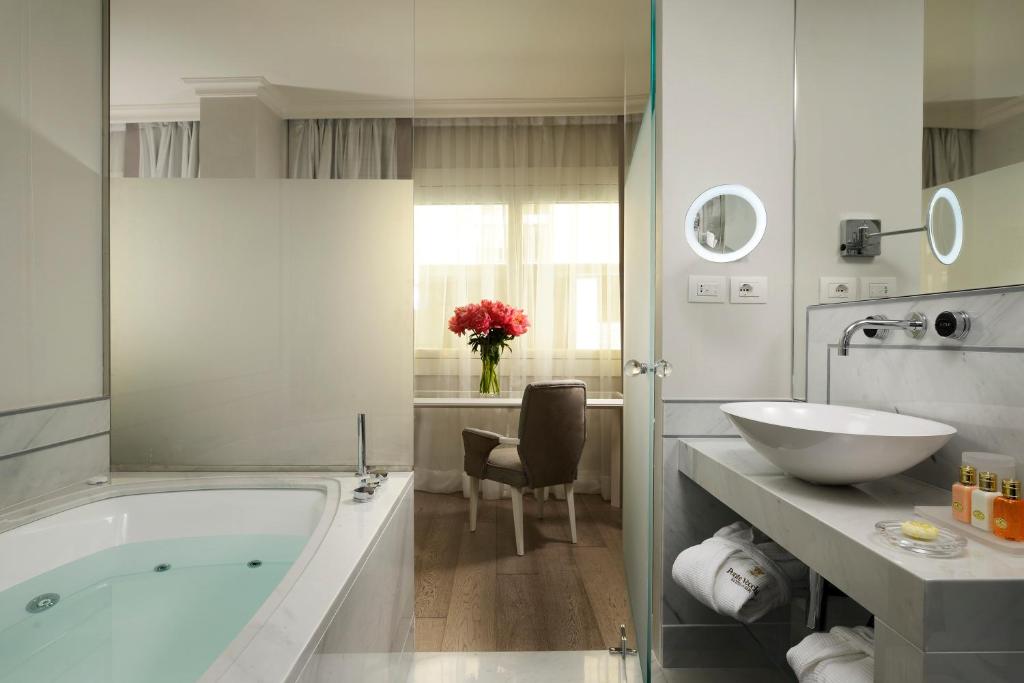 Koupelna v ubytování Ponte Vecchio Suites & Spa