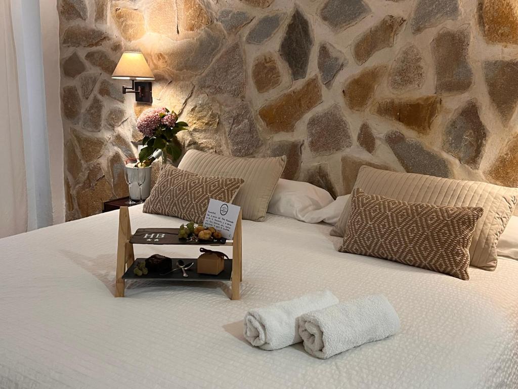 Postel nebo postele na pokoji v ubytování Hotel Barbacedo