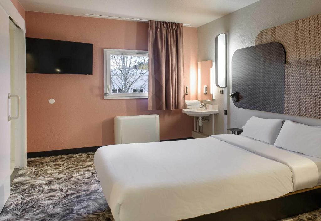 B&B HOTEL Toulouse Cité de l'Espace Hurel - Resim 1