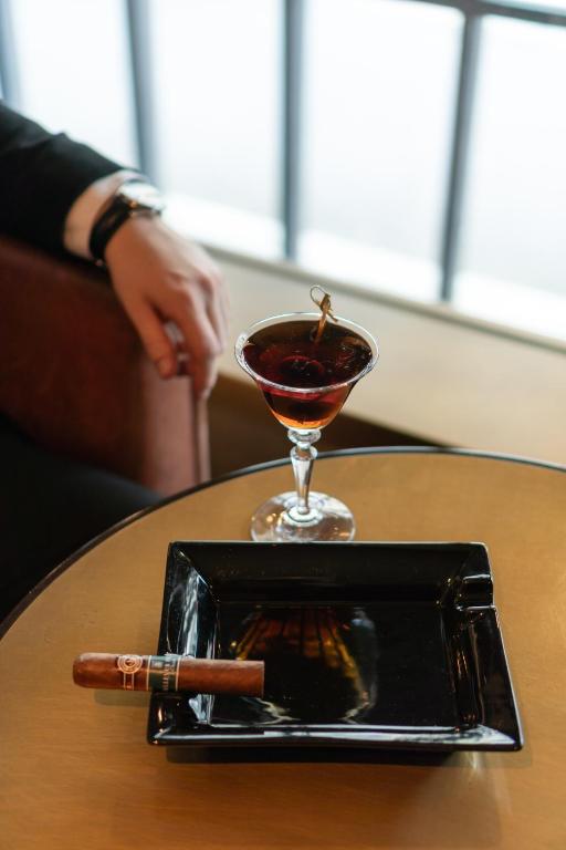 Hotel Bellevue Palace Bern - Resim 22