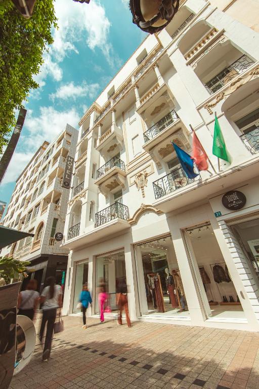 Budova, kde se hotel nachází