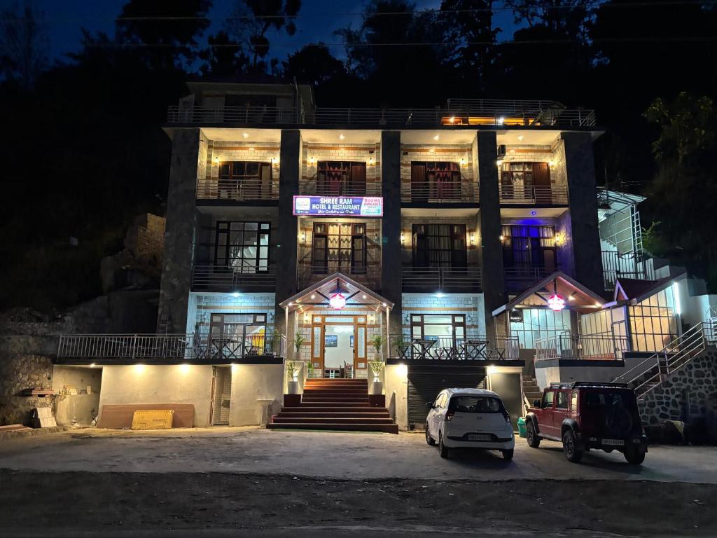 Hoone, kus hotell asub
