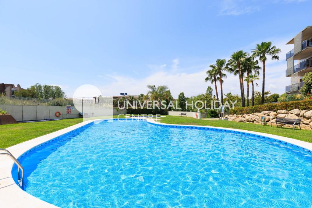 Bazén v ubytování UHC Paradise Village Family Complex nebo v jeho okolí