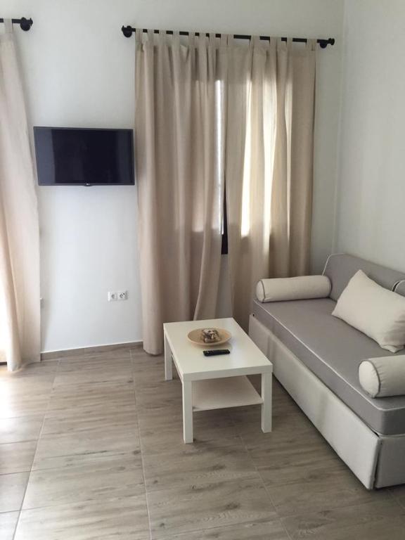 Amalthia Luxury Studios - 14