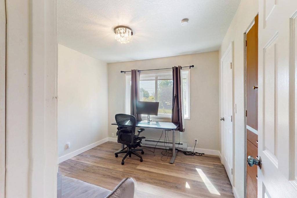 Fotografie z fotogalerie ubytování Keyport Abode v destinaci Poulsbo