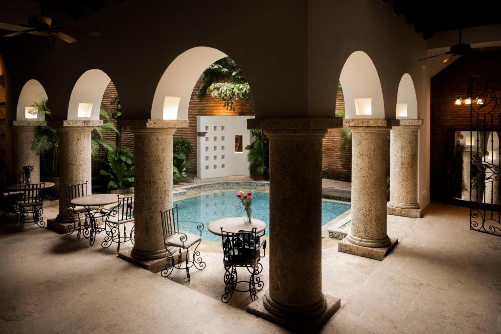 Bazén v ubytování Hotel Boutique Patio Corao nebo v jeho okolí
