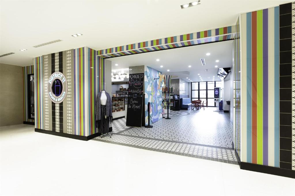 Hilton Niagara Falls/ Fallsview Hotel and Suites - Resim 15