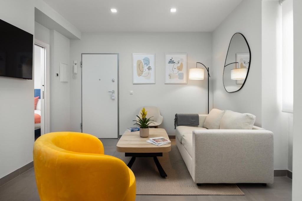 AltaHomes Málaga Design, Light and Comfort
