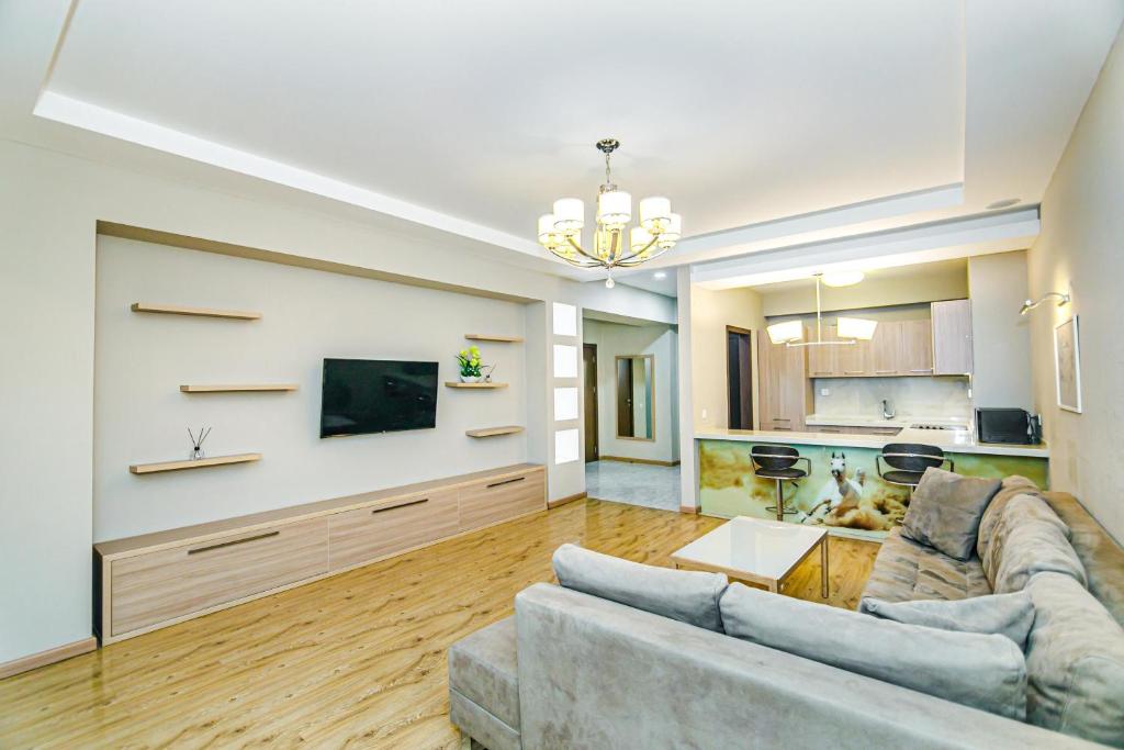فضای داخلی Park Azure Modern Apartment by Baku Housing در باکو - تصویر ۳