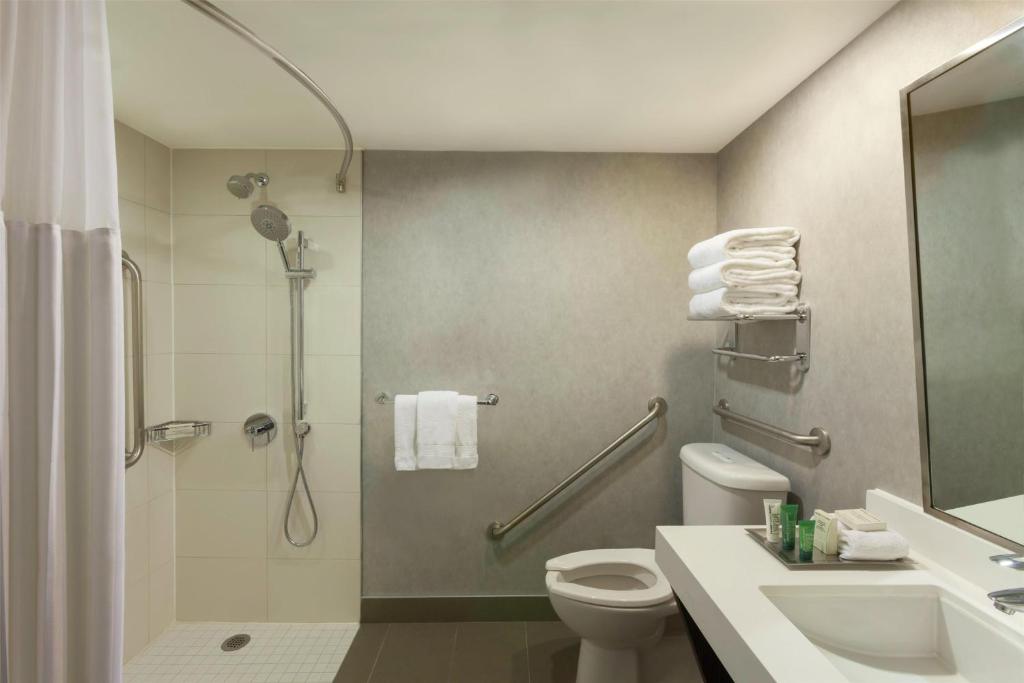 Hilton Toronto Airport Hotel & Suites - Resim 37