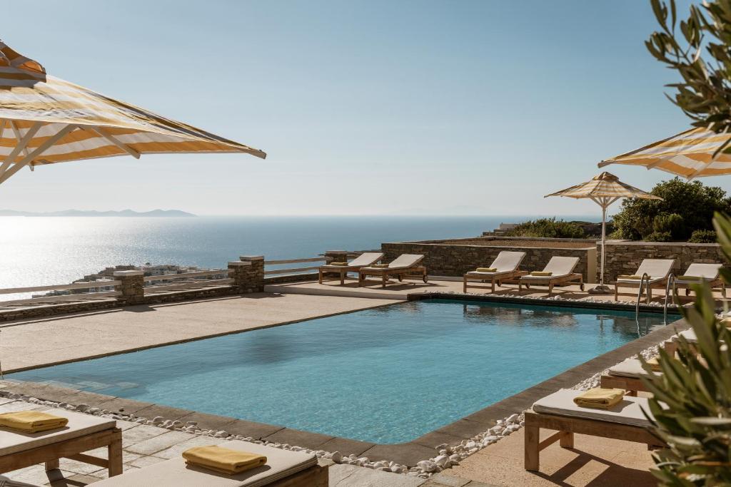 Bazén v ubytování Gerofinikas Boutique Hotel nebo v jeho okolí