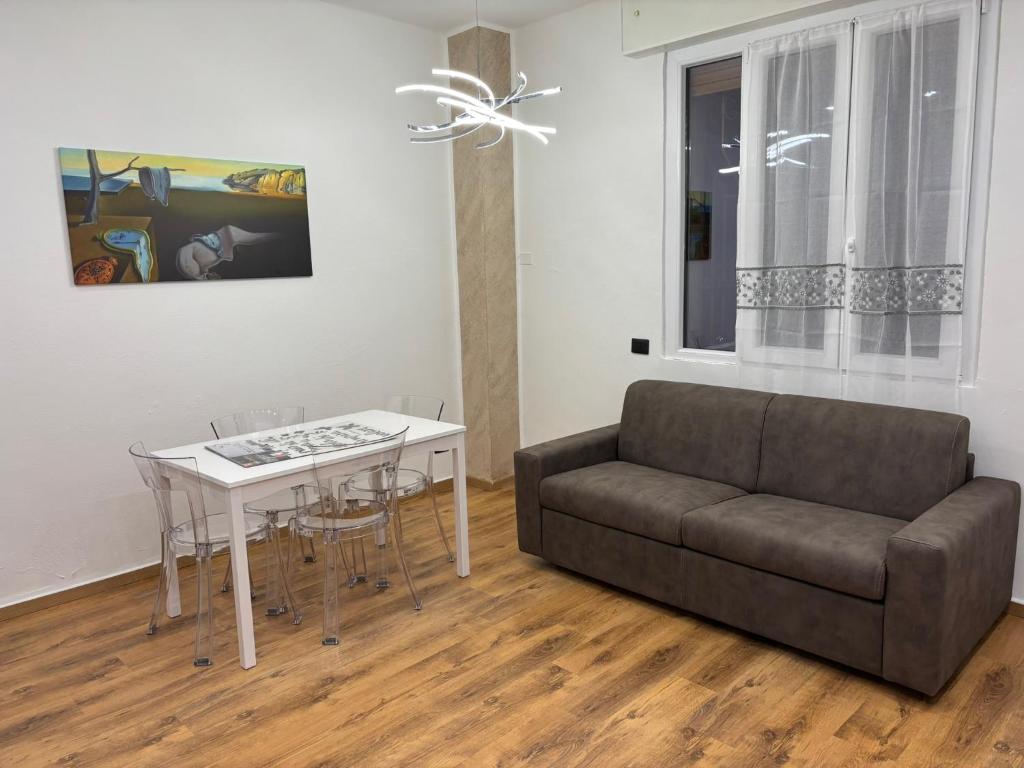 n&ghomesweethome DALI' Elegante appartamento ideale casa vacanze affari