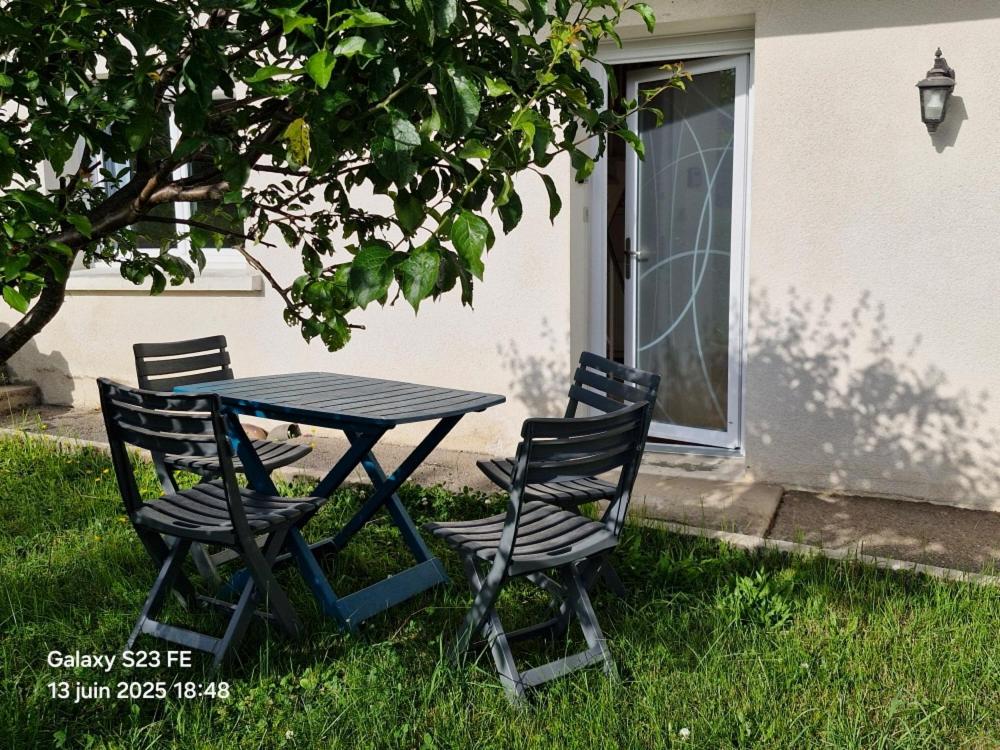 Fotografie z fotogalerie ubytování Deux chambres confortables v destinaci Morbier
