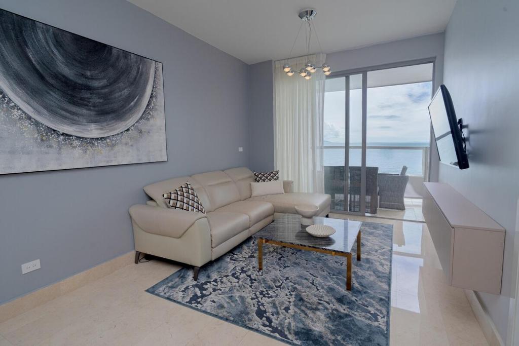 Posezení v ubytování YOO, signature ocean view stay by Yourhost