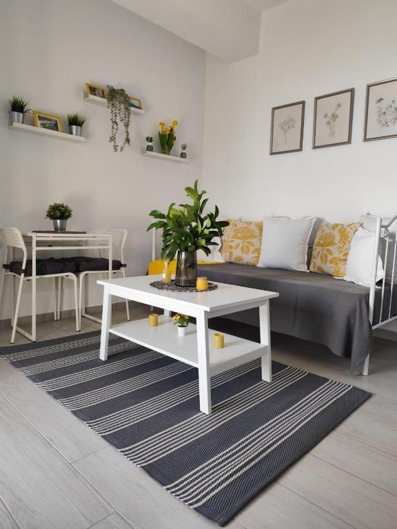 Seaside Soul Studio-Cozy Escape
